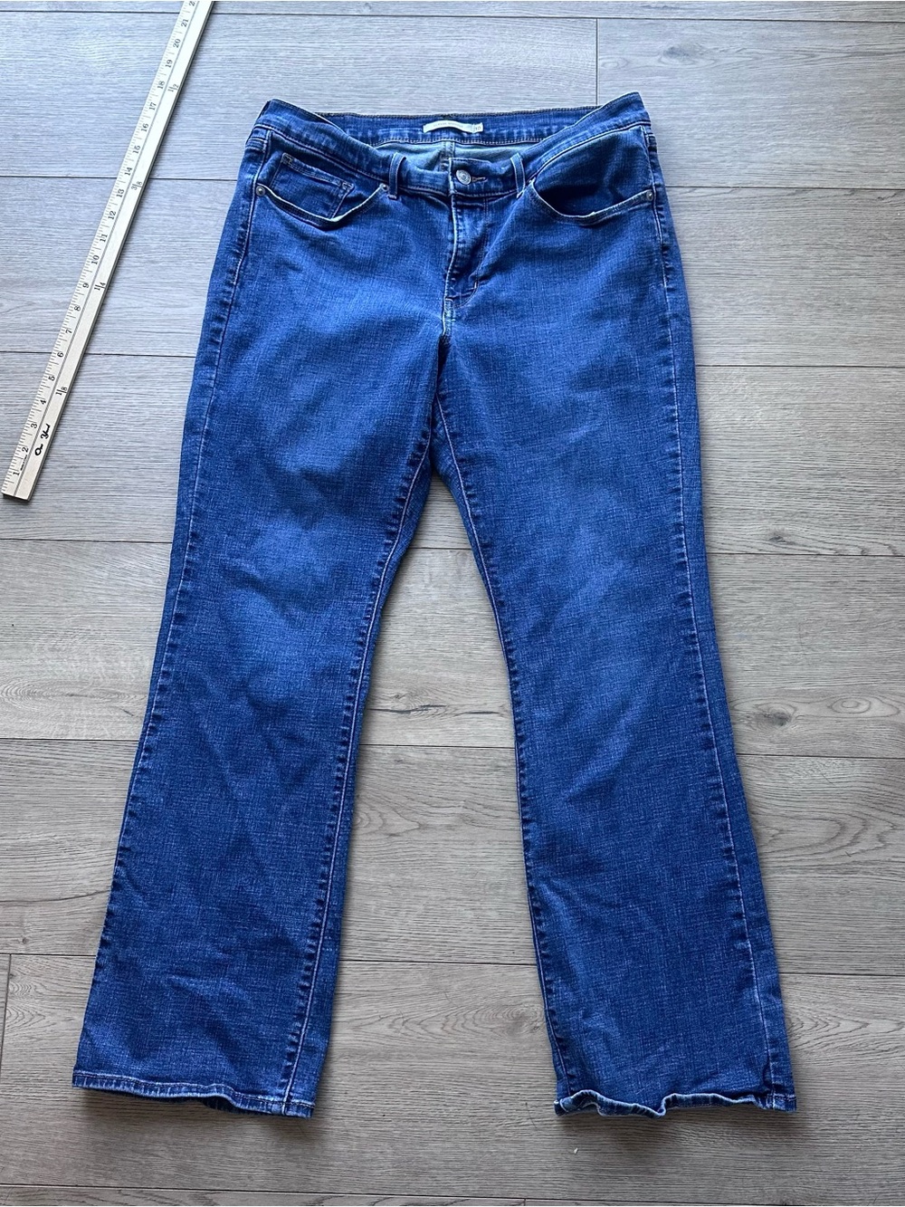 Levi’s Classic Bootcut Size‎ 10